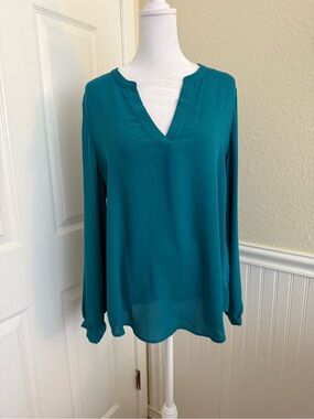 Adrianna Papell V-Neck Long-Sleeve Blouse in Teal
